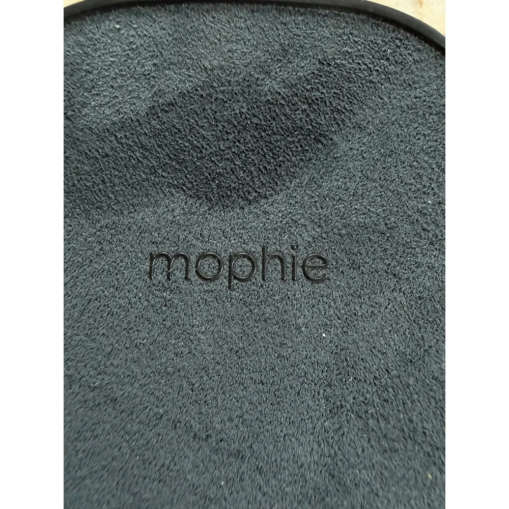 Mophie Wireless Charging Pad Black Fabric Qi Enabled Charger with Power Adapter